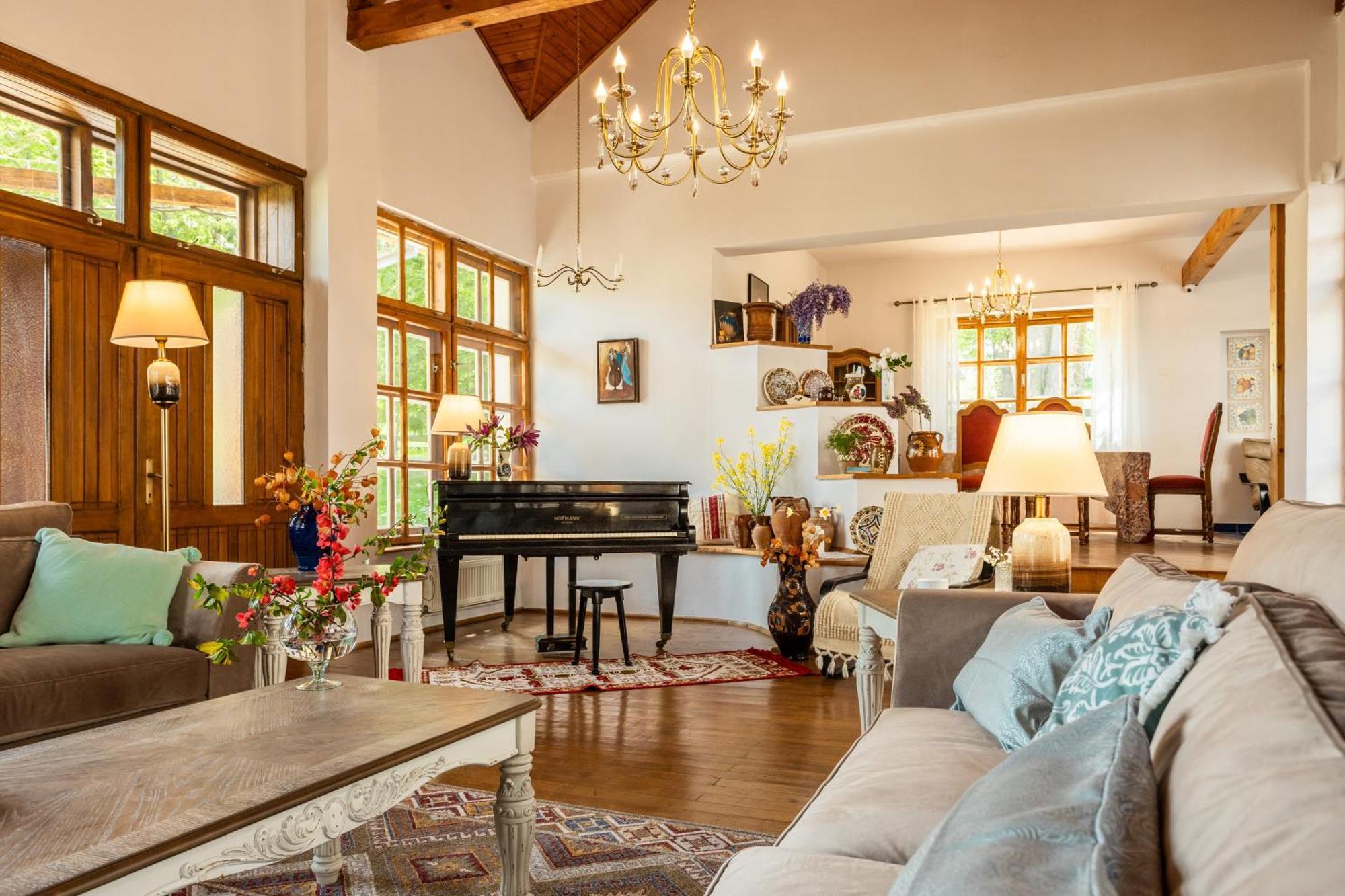 Villa Alba By Akasha Retreat Bran  Esterno foto
